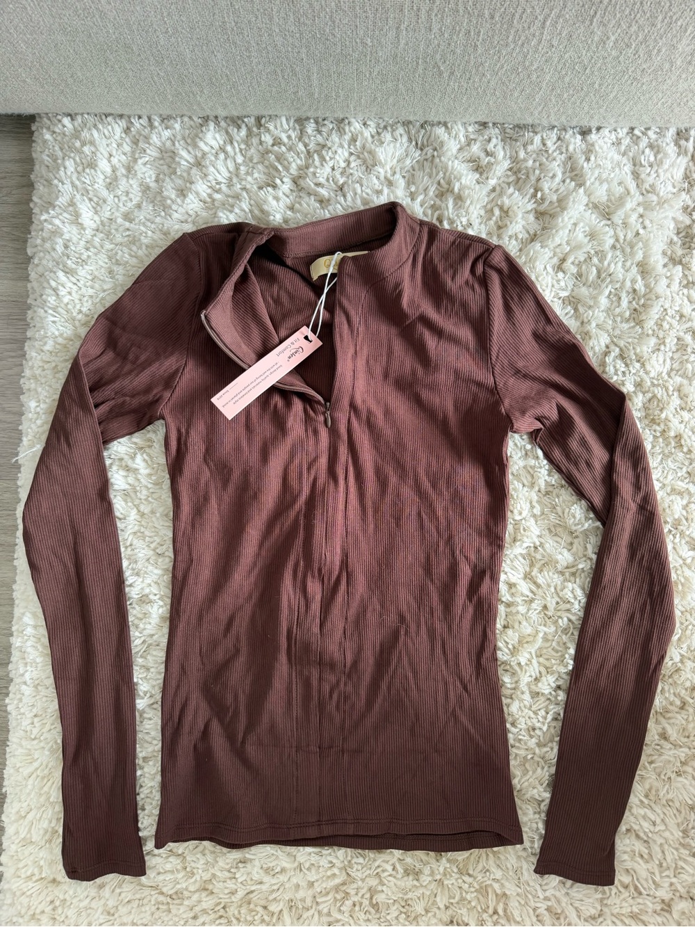 Ribbed 3/4 zip long sleeve shirt